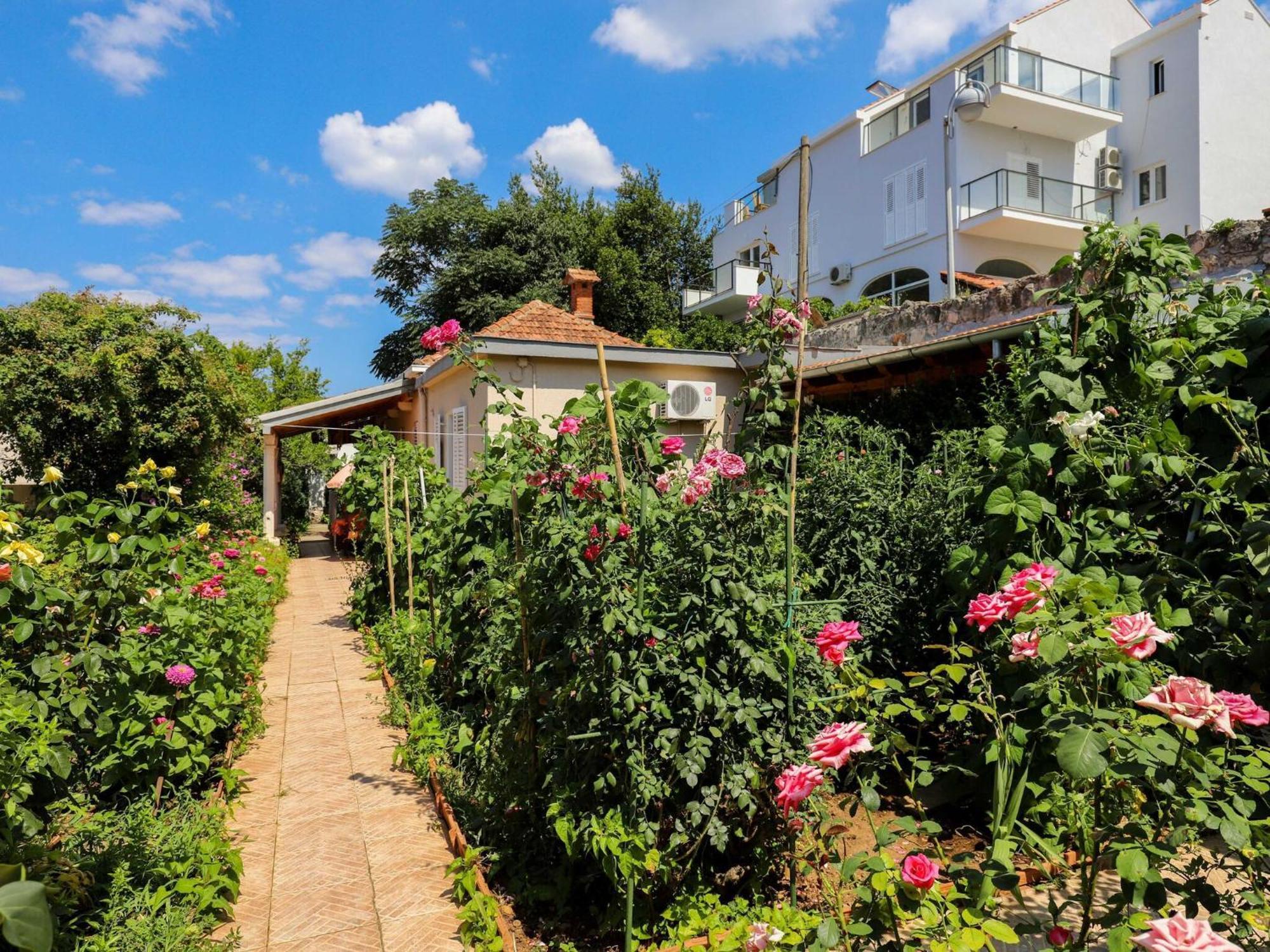 Apartment Garden M&M - One Bedroom Apartment Dubrovnik Exterior photo